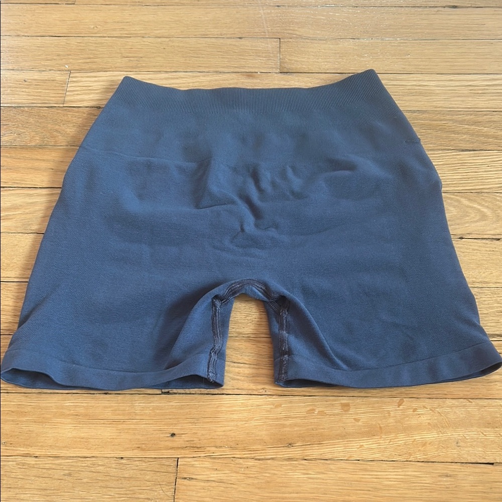 Women’s alphalete amplify shorts